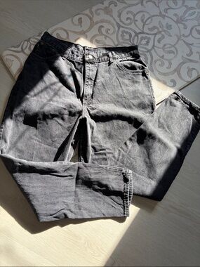 Chic black jeans 18